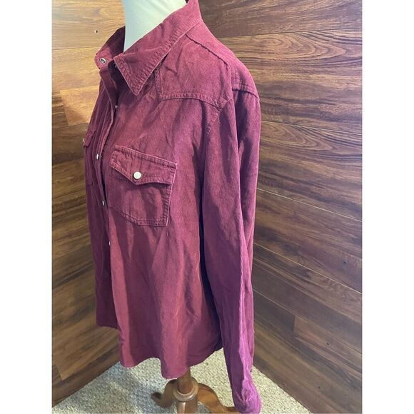 Universal Thread Women’s Corduroy Long Sleeve Button Down Burgundy Shirt Size XX - Picture 7 of 12